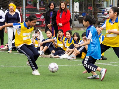 Ngày hội bóng đá vui: "Đếm nụ cười, không đến bàn thắng"