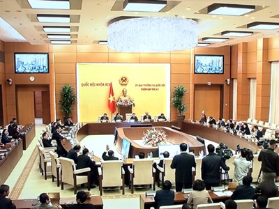 Bế mạc phiên họp thứ 42 của Ủy ban Thường vụ Quốc hội