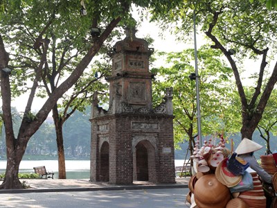 Cuộc thi thiết kế cột mốc Km0 tại Hồ Hoàn Kiếm: Giải “bài toán” thêm vào hay dựa cái đã có...