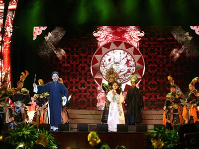 Nghệ sĩ cải lương và câu chuyện bám nghề