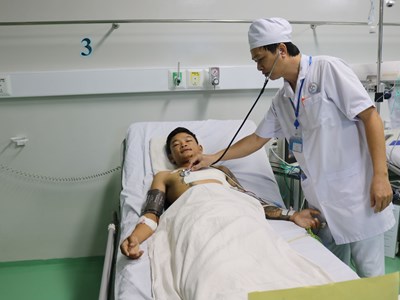 Cứu sống bệnh nhân bị đâm thủng tim trong tình trạng nguy kịch