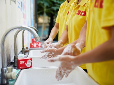 Cùng UNICEF Việt Nam và WHO ngăn ngừa dịch Covid - 19