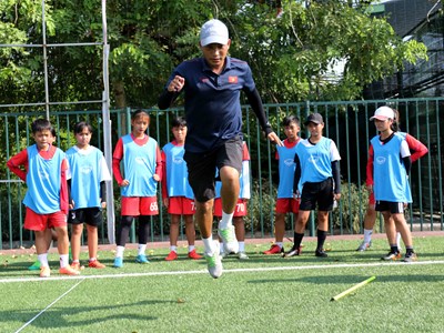 Bóng đá nữ Việt Nam: Ươm mầm cho tương lai