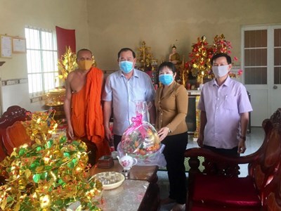 Đồng bào Khmer vui lễ Sen Dolta, an toàn phòng chống dịch