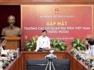 Tiếp tục phối hợp đẩy mạnh quảng bá văn hóa Việt Nam trên trường quốc tế