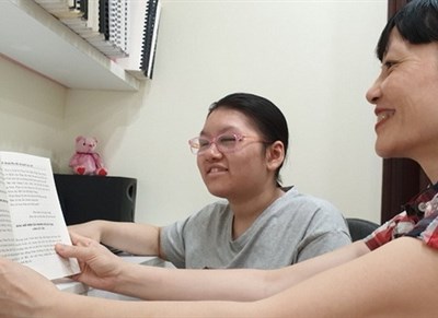 Dạy con đọc sách đúng cách: Tưởng không khó mà khó không tưởng