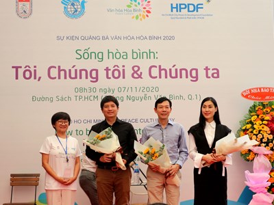 “Sống hòa bình: Tôi, chúng tôi và chúng ta”