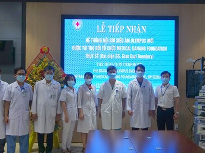 Đà Nẵng tiếp nhận hệ thống máy nội soi siêu âm hiện đại