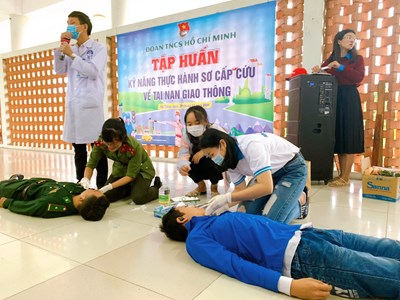 Chung tay xây dựng một môi trường giao thông an toàn, thân thiện