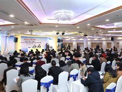 Không để khoảng trống trong quản lý phim trên mạng