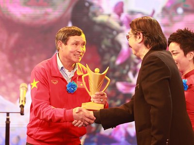 Thu Thảo – Thanh Tùng đoạt danh hiệu “VĐV tiêu biểu của năm”