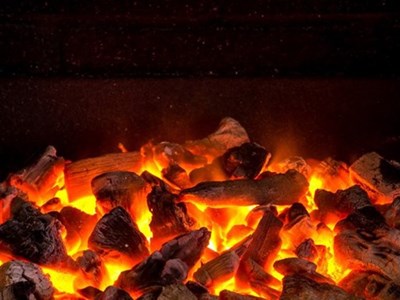 Sưởi than trong phòng kín khi ngủ, 2 chị em họ thương vong