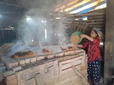 Địa Linh mùa đúc tượng ông Táo