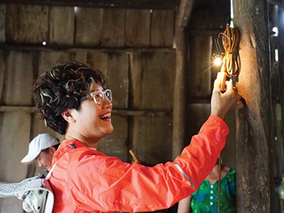 Người đàn bà dọc ngang chống lũ