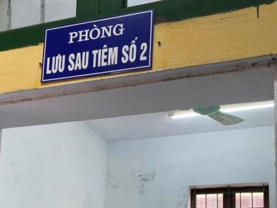 Việt Nam tiếp tục tiêm vắcxin Covid-19 của AstraZeneca