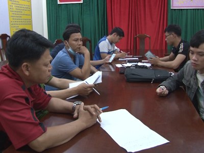 Bắt giữ 2 thanh niên hack facebook, lừa đảo chiếm đoạt hơn 1,2 tỉ đồng