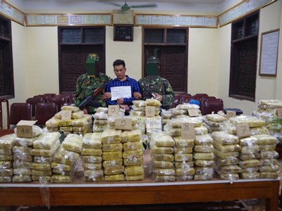 Triệt phá đường dây ma túy xuyên quốc gia “siêu khủng” thu giữ gần 350kg ma túy