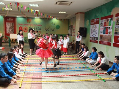 Sôi động chương trình giáo dục trải nghiệm tại Bảo tàng Hồ Chí Minh