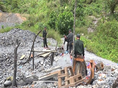 Quảng Nam: Truy quét, đánh sập các hầm khai thác vàng trái phép