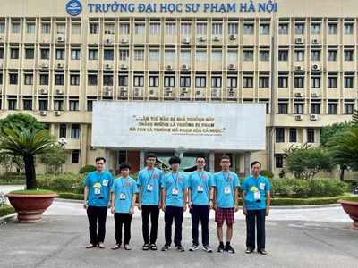 5/5 học sinh Việt Nam giành Huy chương tại Olympic Vật lý 2021