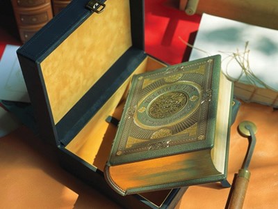 Sách đặc biệt - phiên bản giới hạn: Cháy ngay khi ra mắt