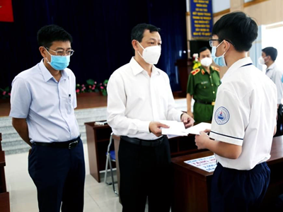 Xây dựng chính sách chăm lo lâu dài cho trẻ mồ côi vì Covid-19