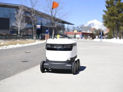 Robot giao hàng tự động tại Anh