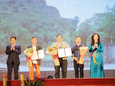 Trao giải Cuộc thi ảnh Di sản văn hóa toàn quốc lần thứ nhất