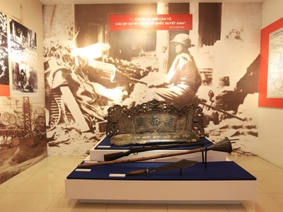 Trưng bày 200 hình ảnh, hiện vật trong "Lời thề quyết tử"