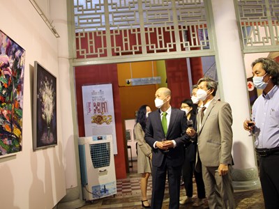 Khai mạc Triển lãm mỹ thuật “Xuân 2022”