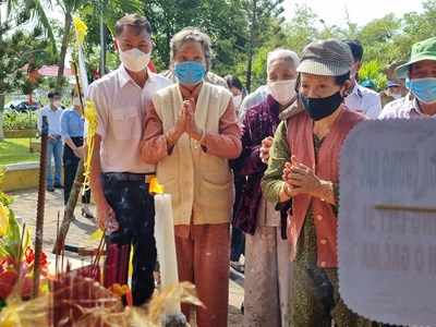 Đà Nẵng: Lễ dâng hương tưởng nhớ 64 liệt sĩ Gạc Ma