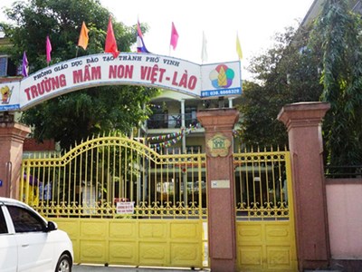 Vụ việc cô giáo thực tập mầm non bị phụ huynh "cho " nhập viện: Không cần giải thích, cứ phải đấm, đạp trước