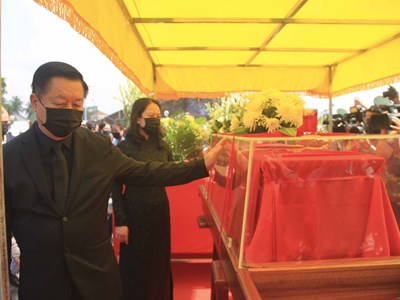 Bình Định tổ chức lễ truy điệu và an táng hài cốt liệt sĩ