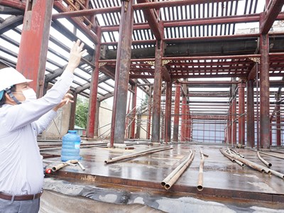 Cẩn trọng, chuẩn xác trong việc trùng tu Điện Thái Hòa