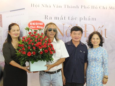 Ra mắt tác phẩm “Nồi đất” và triển lãm tranh “Miền ký ức”
