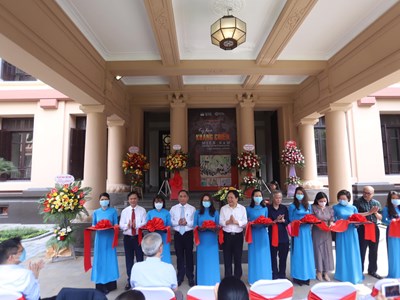 Khai mạc triển lãm chuyên đề Ký họa kháng chiến miền Nam