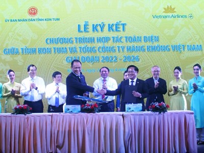 Diễn đàn “Du lịch Kon Tum - Tiềm năng và triển vọng”: Hàng loạt thỏa thuận được ký kết, hợp tác phát triển du lịch.