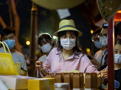 Phố đêm Hoàng thành Huế: “Nói không” với bia rượu