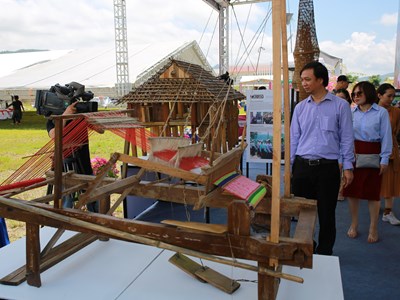 Phiên chợ vùng cao Hòa Bình: Tôn vinh bản sắc văn hóa truyền thống