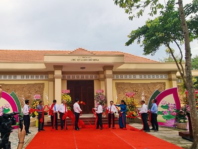 Đồng Tháp: Khánh thành Nhà trưng bày “Chủ tịch Hồ Chí Minh với Cách mạng Việt Nam”