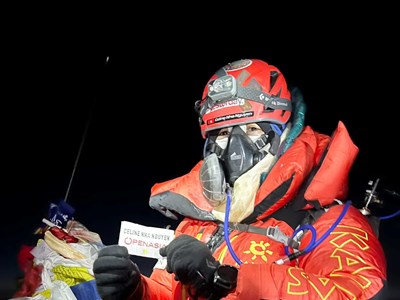 Chuyện người phụ nữ Việt Nam đầu tiên chinh phục nóc nhà thế giới Everest