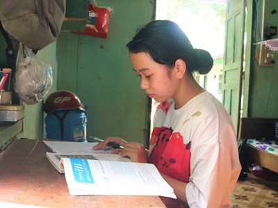 Ký túc "0 đồng”: Nâng bước học sinh khó đến trường