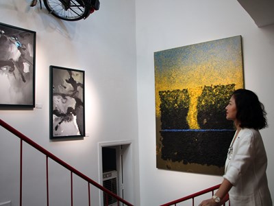 Một cách tiếp cận khác về hội họa trừu tượng