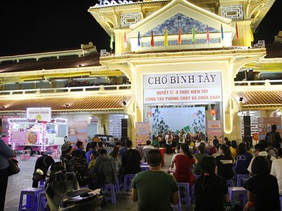 Đưa âm nhạc dân tộc ra đường phố