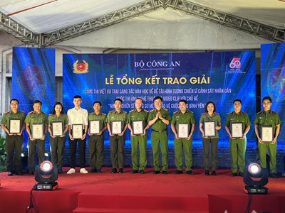 Nêu cao hình tượng người chiến sĩ Cảnh sát nhân dân thông qua các tác phẩm văn học – nghệ thuật