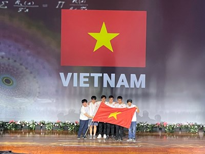 6/6 học sinh Việt Nam đều đoạt giải Olympic Toán học quốc tế 2022