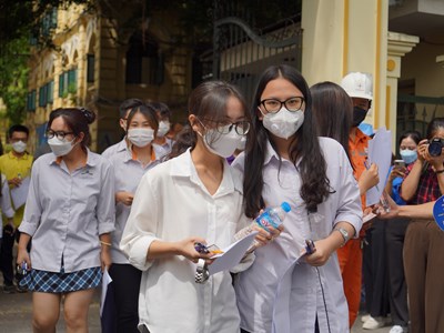 Điểm chuẩn đại học năm nay sẽ thế nào?