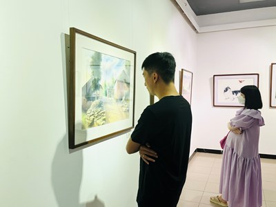 Cuộc “hội ngộ” sắc màu của họa sĩ 3 miền