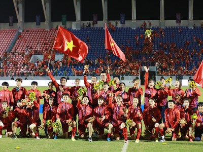 Bóng đá nữ Việt​​​​​​​ Nam: Bao giờ hết khó?