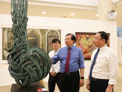 Festival Mỹ thuật trẻ 2022: Nghệ sĩ trẻ cất tiếng những gì?